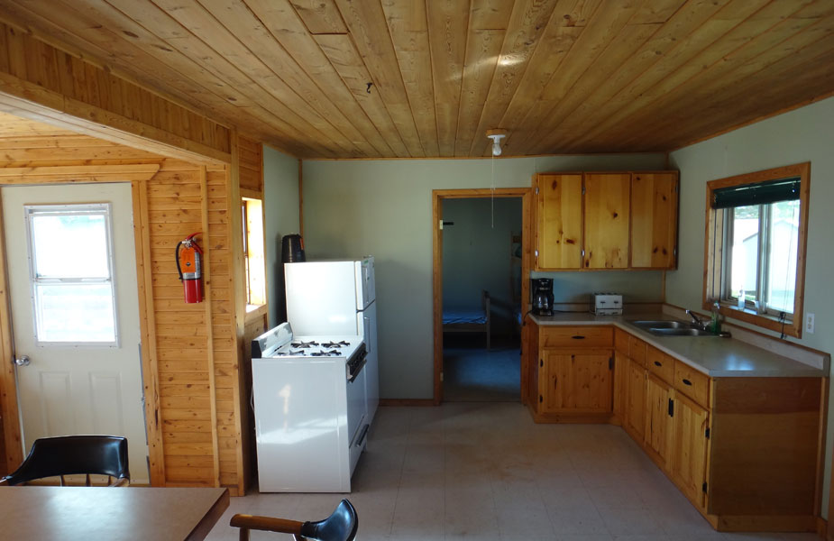 Cabins Q Lake Lodge Manitoba's best driveto lodge and fishing resort for Trophy Master Cabins Q Lake Lodge Manitoba's best driveto lodge and fishing resort for Trophy Master